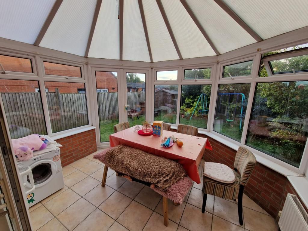 Property photo 2 of 3 Conservatory