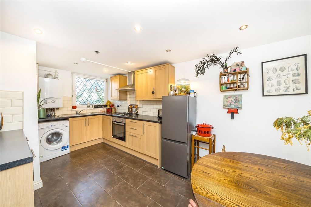 Property photo 2 of 6 Kitchen/Diner