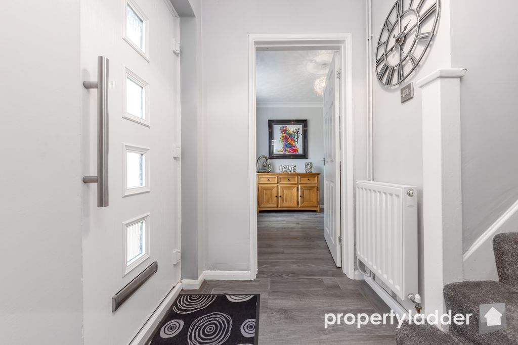 Property photo 2 of 19 Pl-6