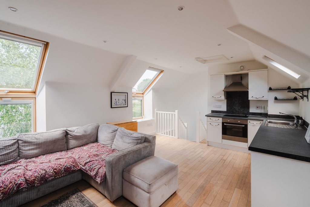 Property photo 2 of 12 2