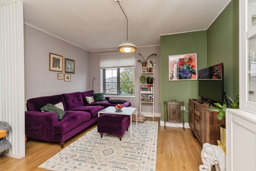 Property photo 3 of 20 Living Room