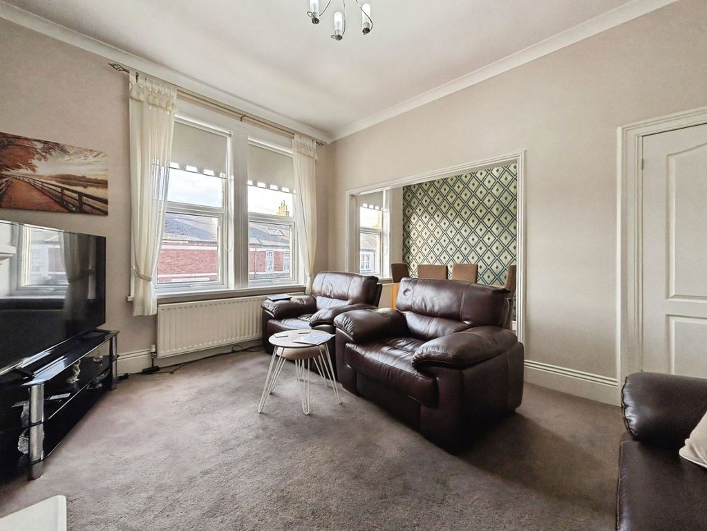 Property photo 3 of 14 4896992