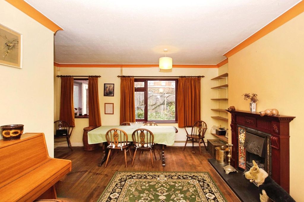 Property photo 2 of 19 Pbox-Img.Jpg