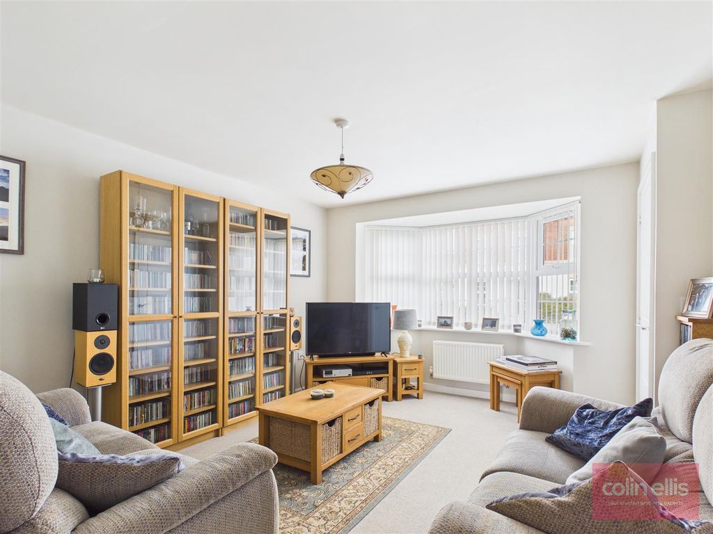 Property photo 2 of 19 Cam05075G0-Pr0313-Still010.Jpg