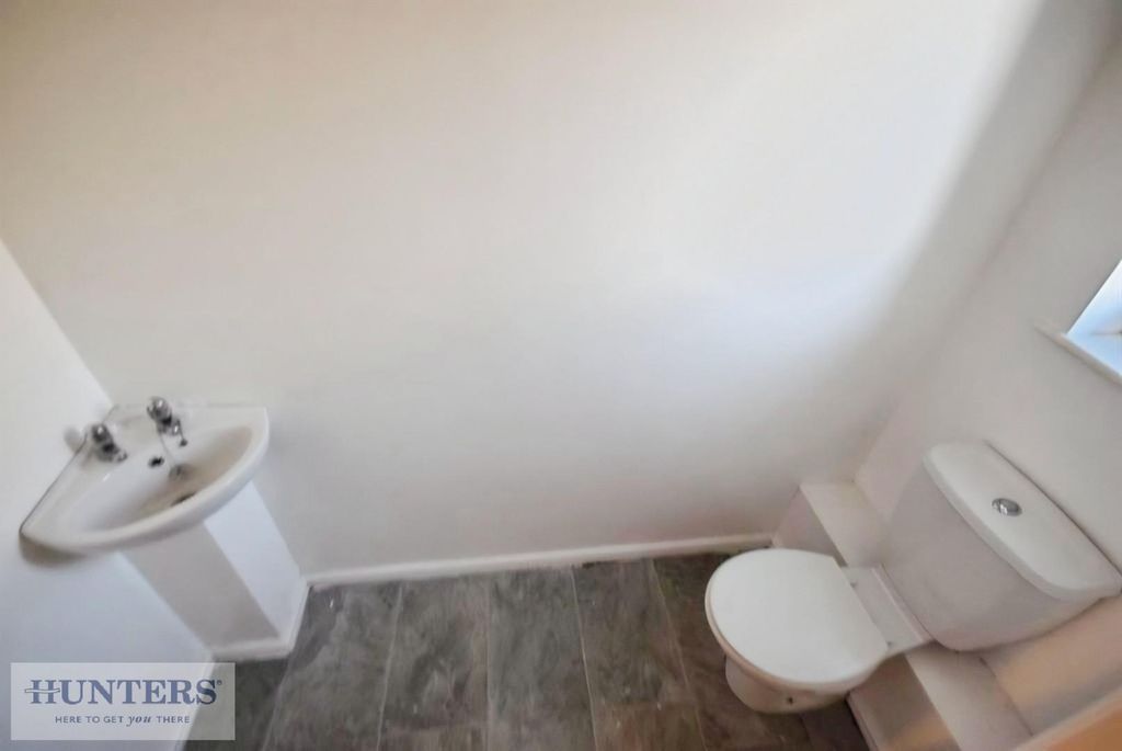 Property photo 3 of 10 Ground Floor W/C