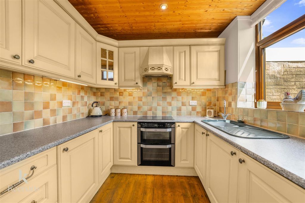 Property photo 3 of 40 3.Jpg