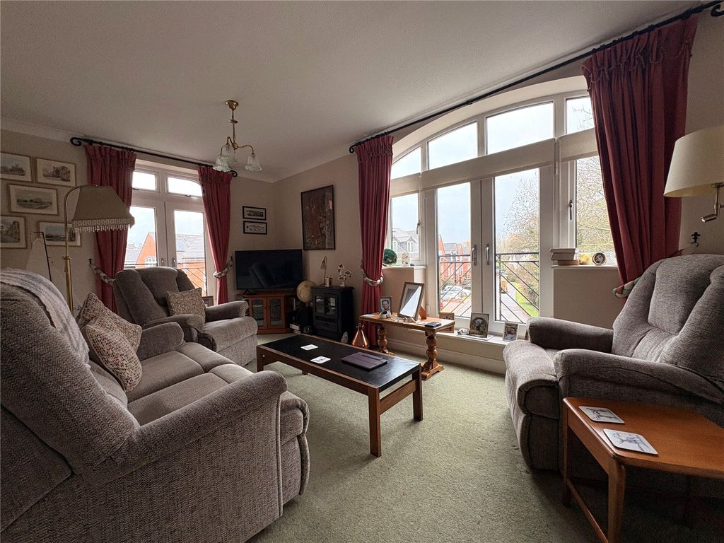 Property photo 3 of 20 Picture No. 16