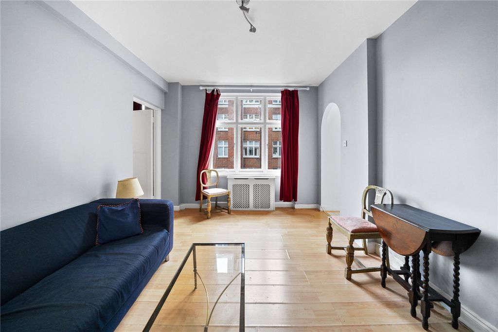 Property photo 1 of 8