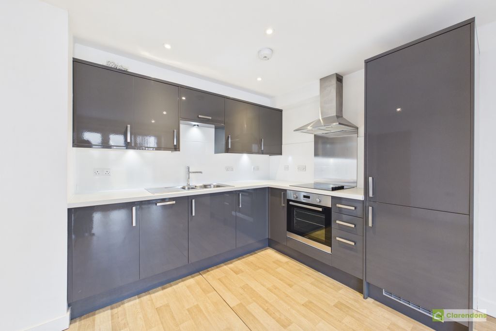 Property photo 2 of 6 Cam02528G0-Pr0438-Still007 - Copy