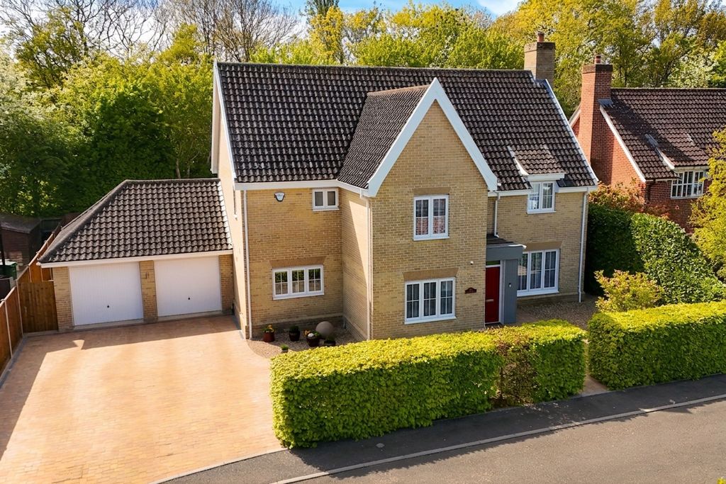 Property photo 1 of 31