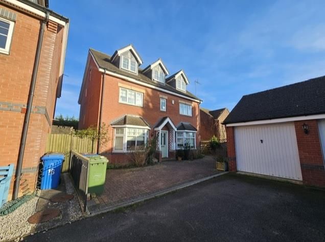 Property photo 2 of 2 Front Aspect