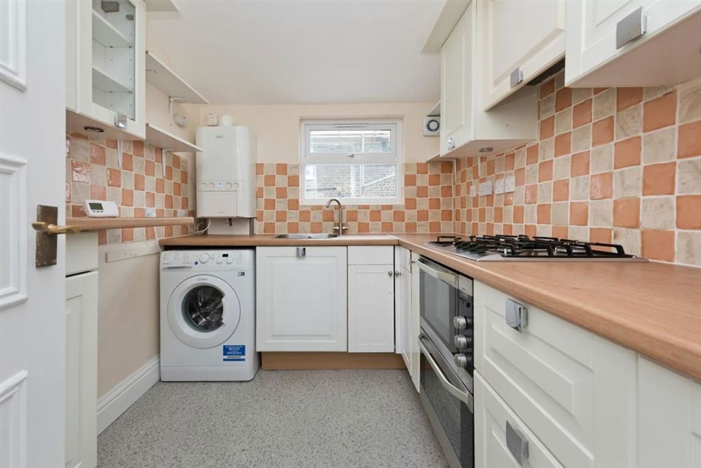 Property photo 2 of 5
