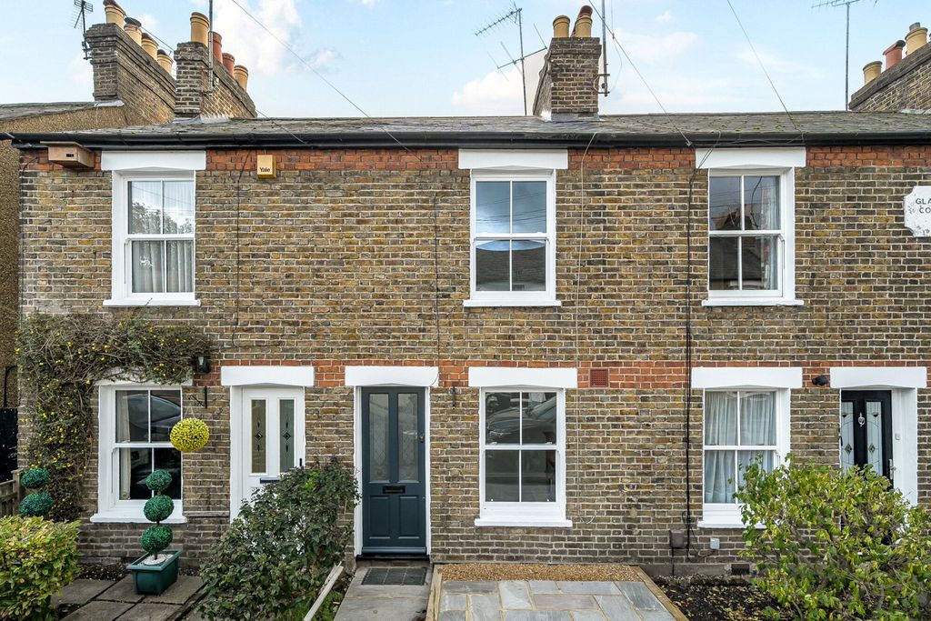 Property photo 1 of 24 Picture No. 14