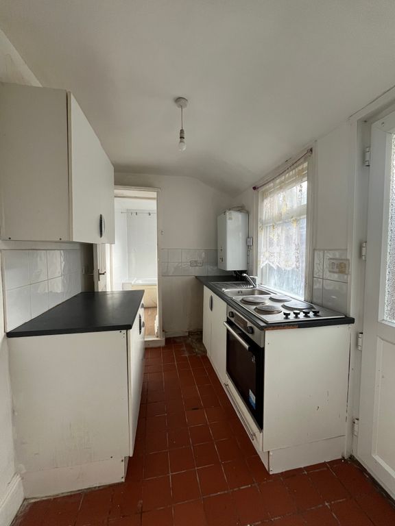 Property photo 3 of 17