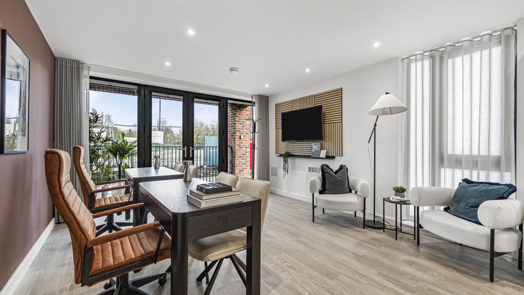 Property photo 2 of 9