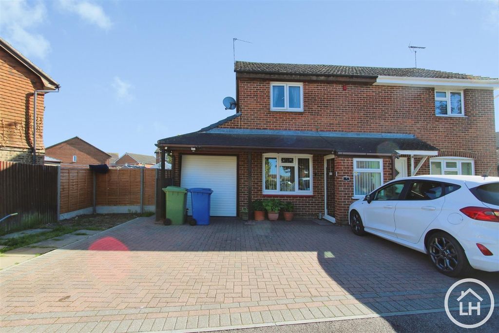 Property photo 1 of 13 Outside