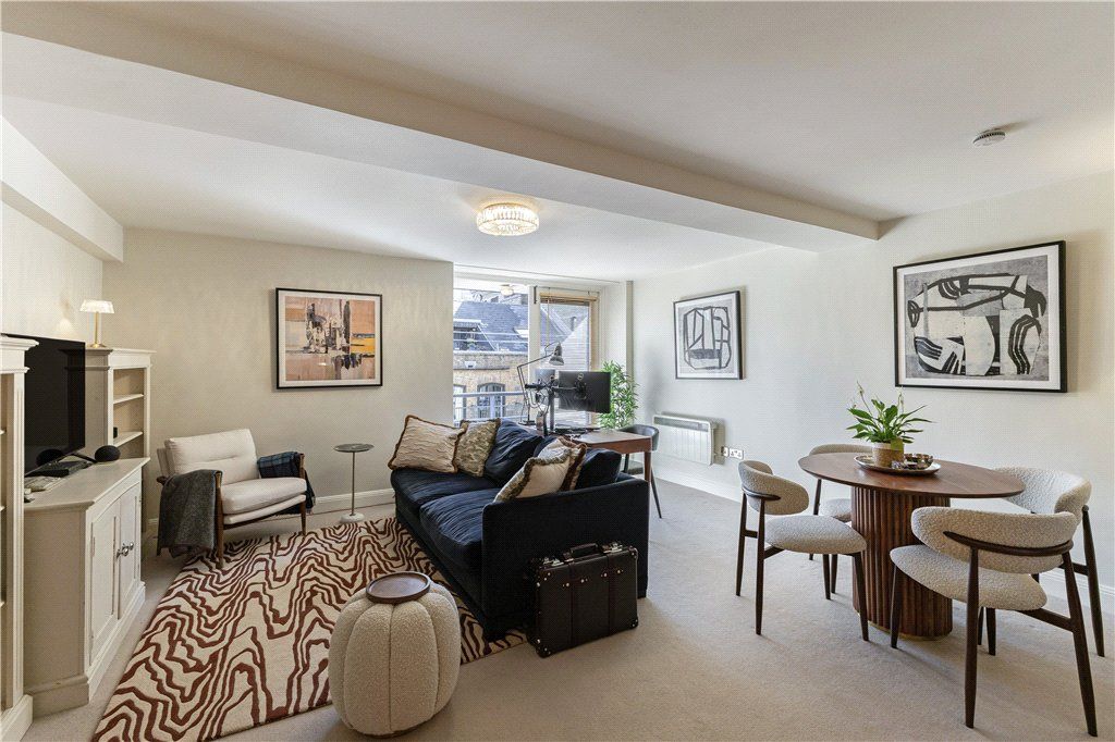 Property photo 2 of 18 Picture No. 04