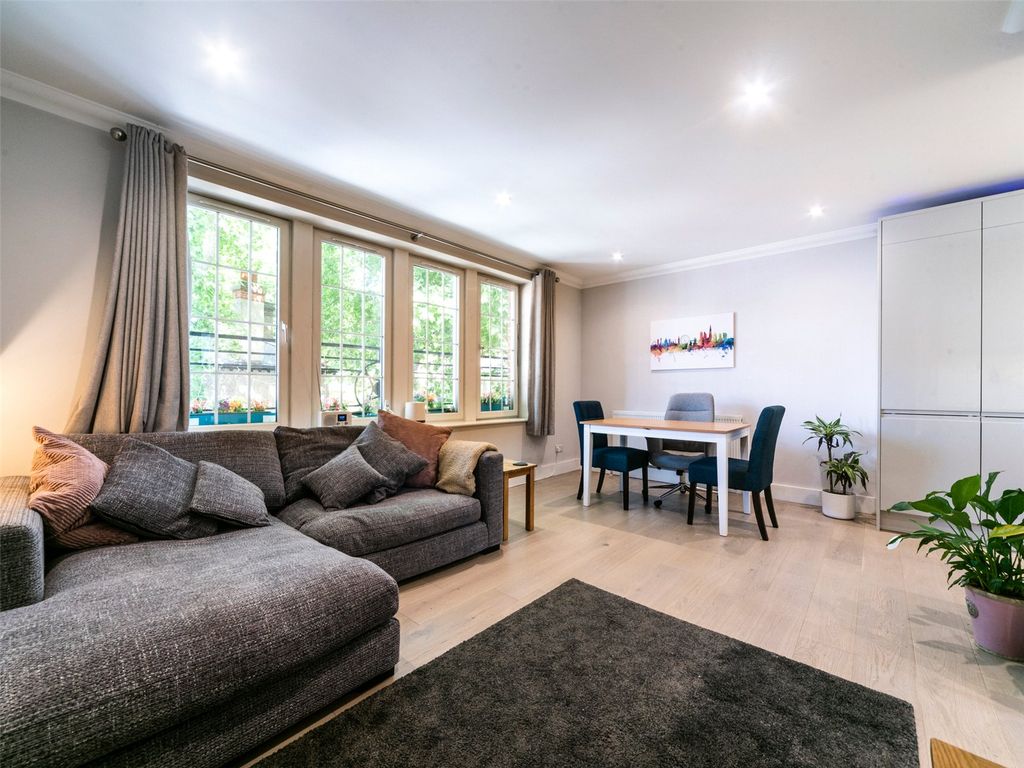 Property photo 3 of 9 Picture No. 05