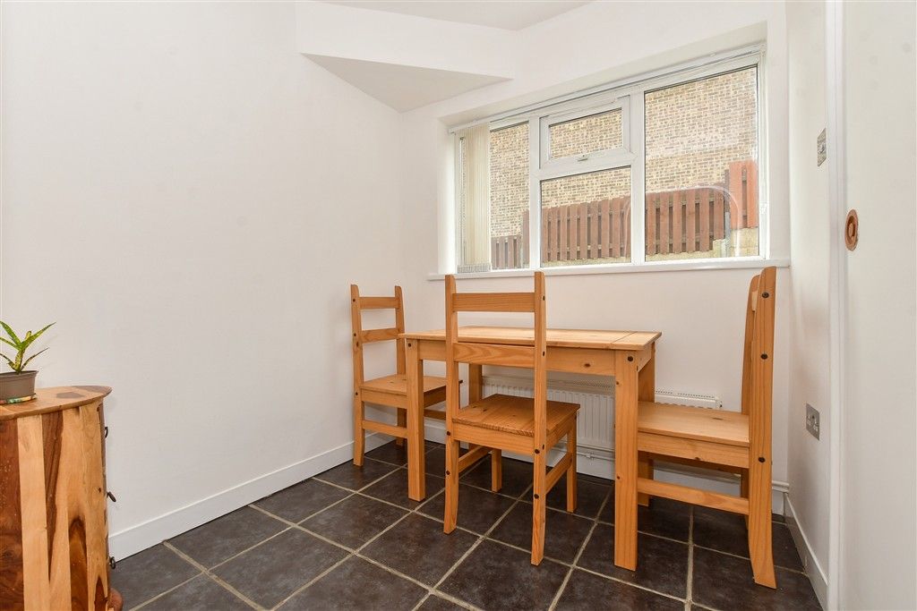 Property photo 3 of 13 Dining Area