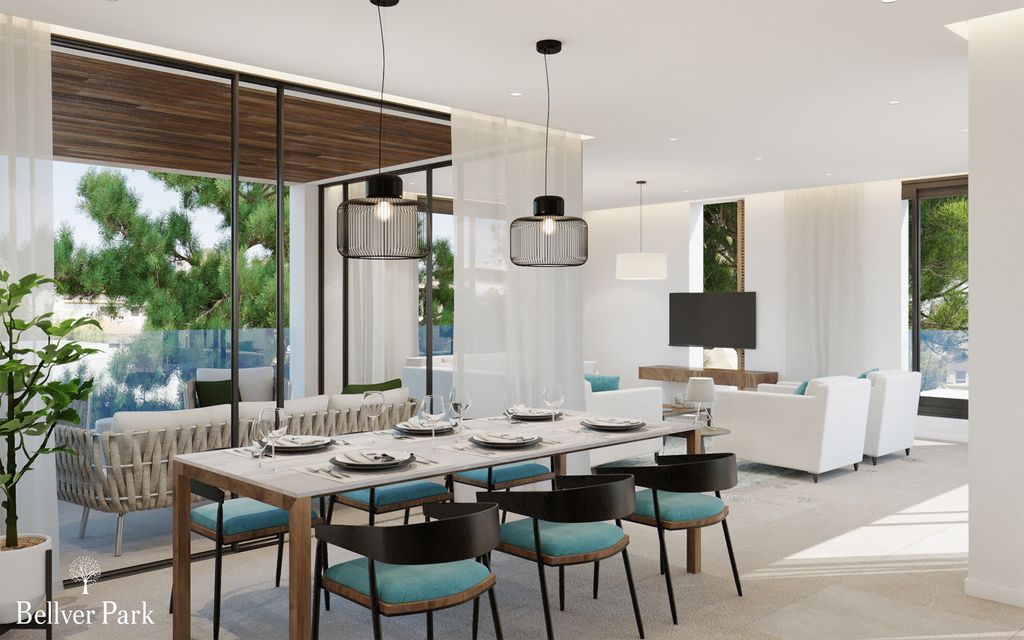 Property photo 2 of 8