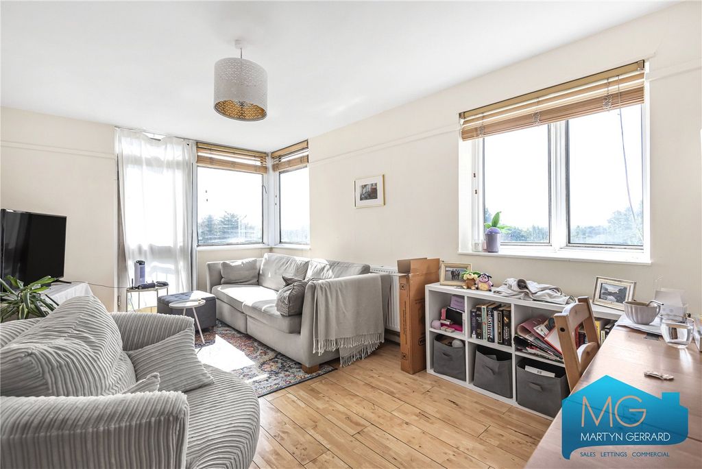 Property photo 2 of 7 Picture No. 06