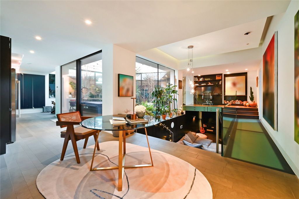 Property photo 1 of 8 Picture No. 30