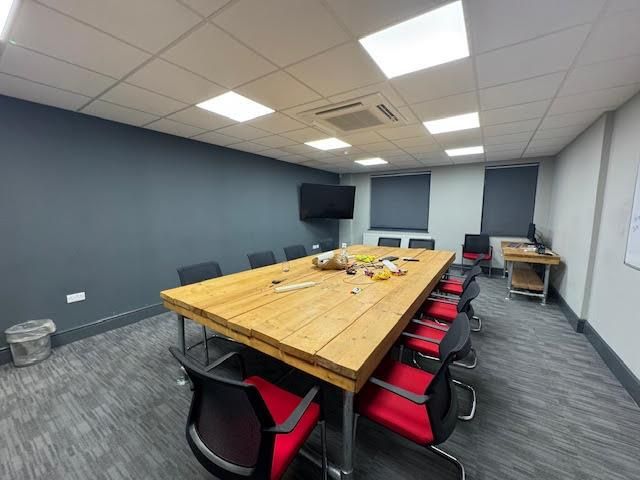 Property photo 3 of 6 Photo