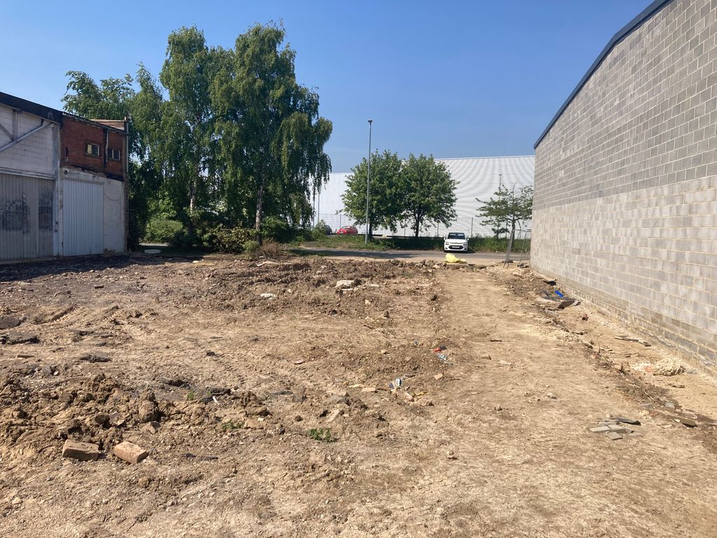 Property photo 1 of 5