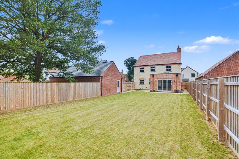 Property photo 1 of 23 Photo 20