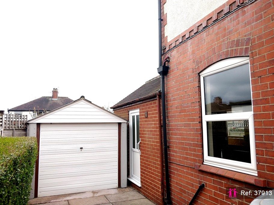 Property photo 3 of 34
