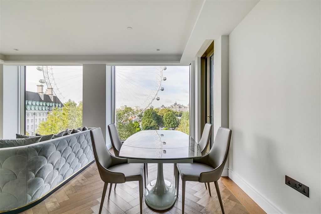 Property photo 3 of 25