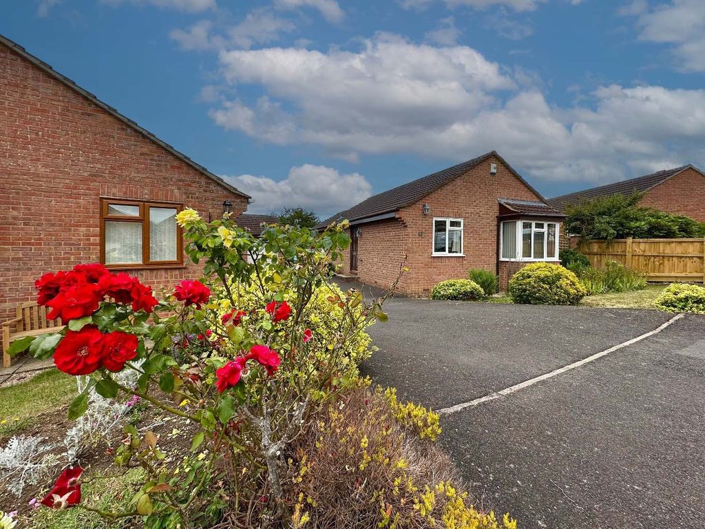 Property photo 1 of 14 5298253