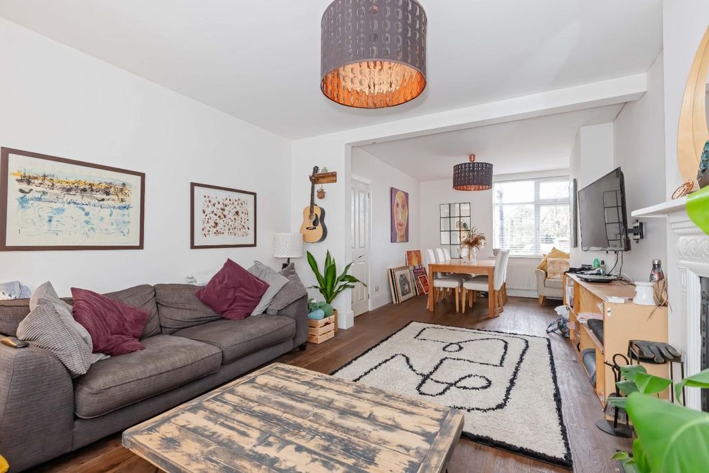 Property photo 3 of 14 South St_13.Jpg