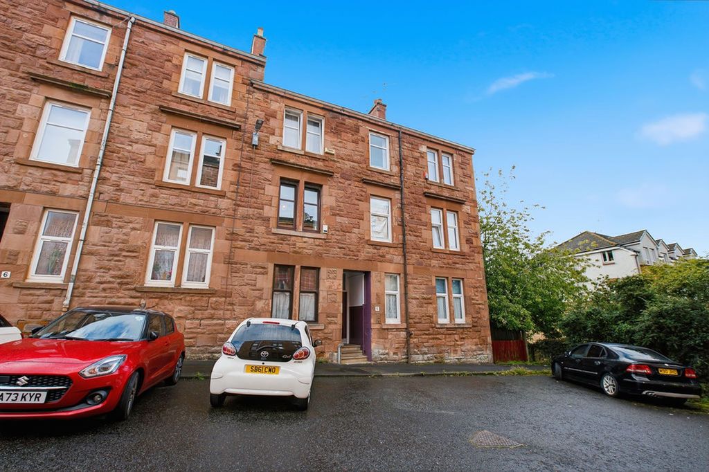 Property photo 1 of 16