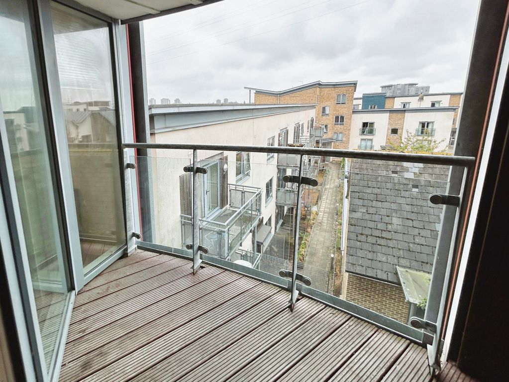 Property photo 3 of 16