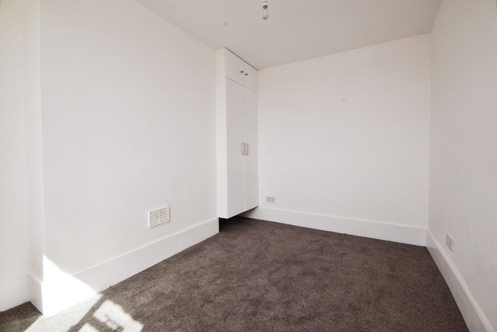 Property photo 3 of 8 Bedroom 2