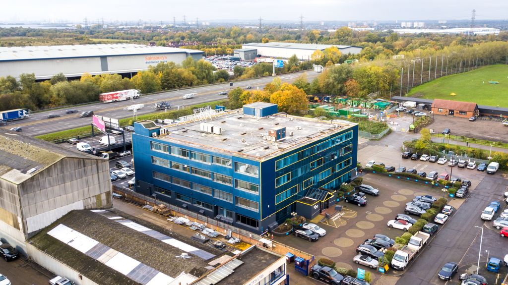 Property photo 1 of 7 Photo 2