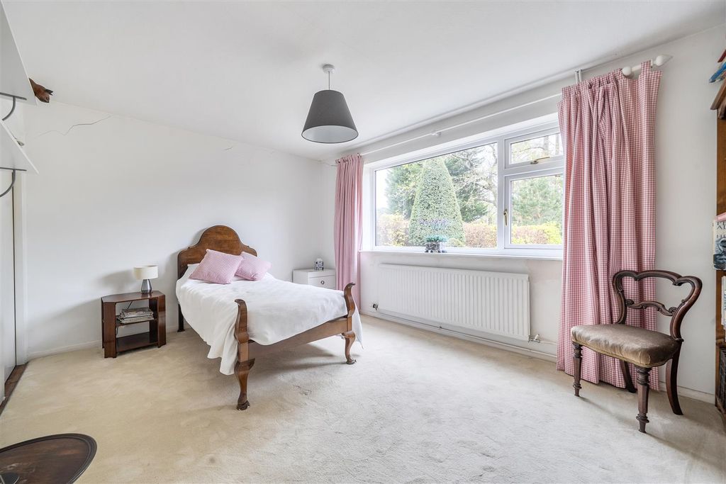 Additional image 22 of 4 bed bungalow for saleArdwell Close, Crowthorne, Berkshire RG45