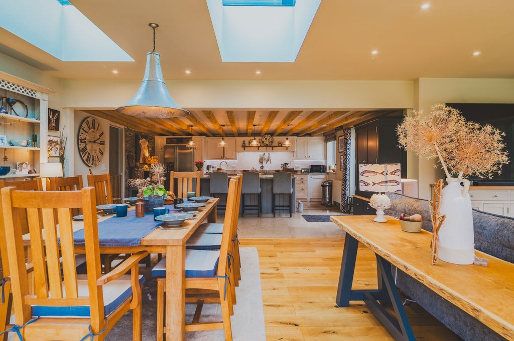 Property photo 2 of 18 Foxbarn-Polmear-Fullres-6