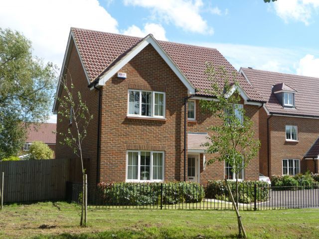 Property photo 1 of 10 16946_Img_00.Jpg