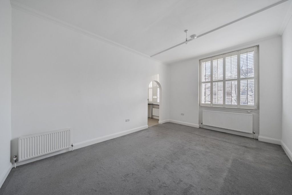 Property photo 2 of 12 Picture No. 07