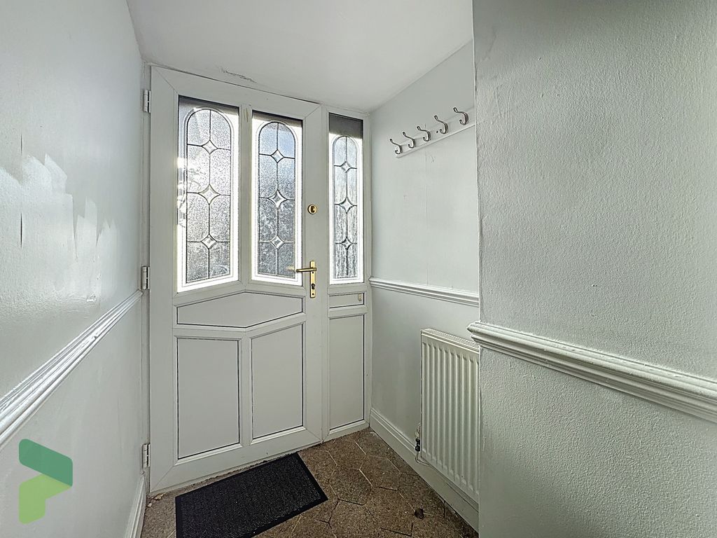 Property photo 2 of 26