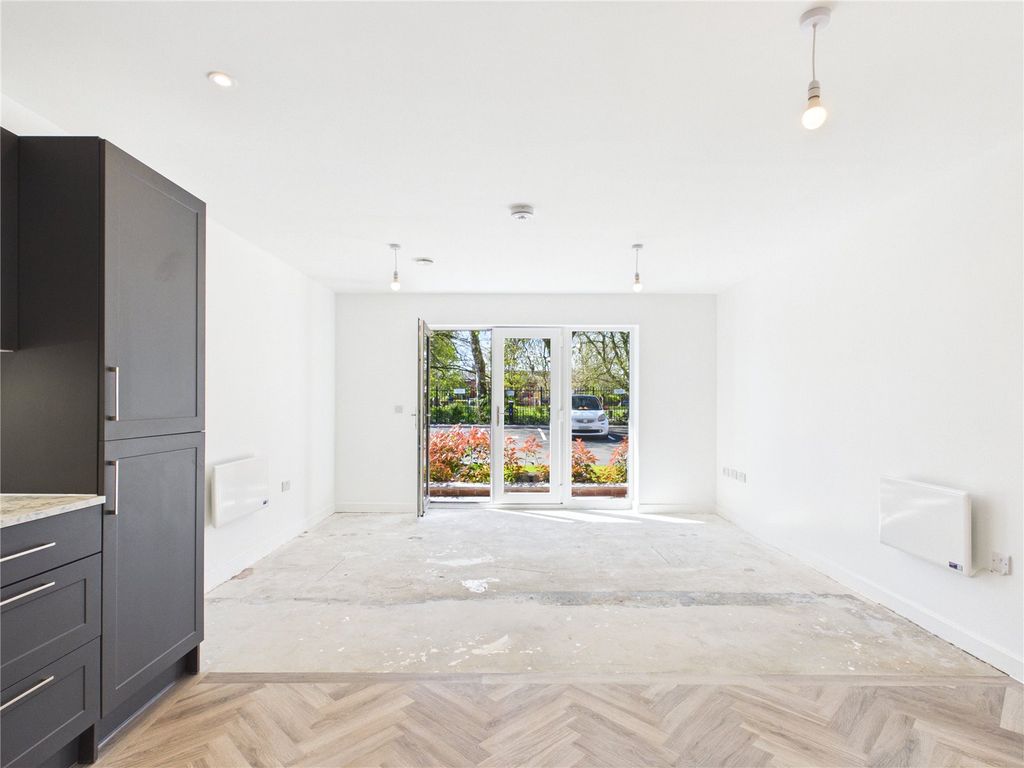 Property photo 2 of 7 Picture No. 06