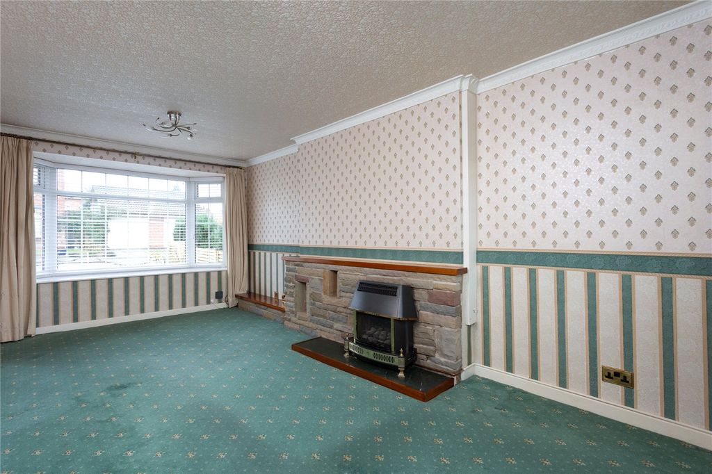 Property photo 3 of 11 Photos