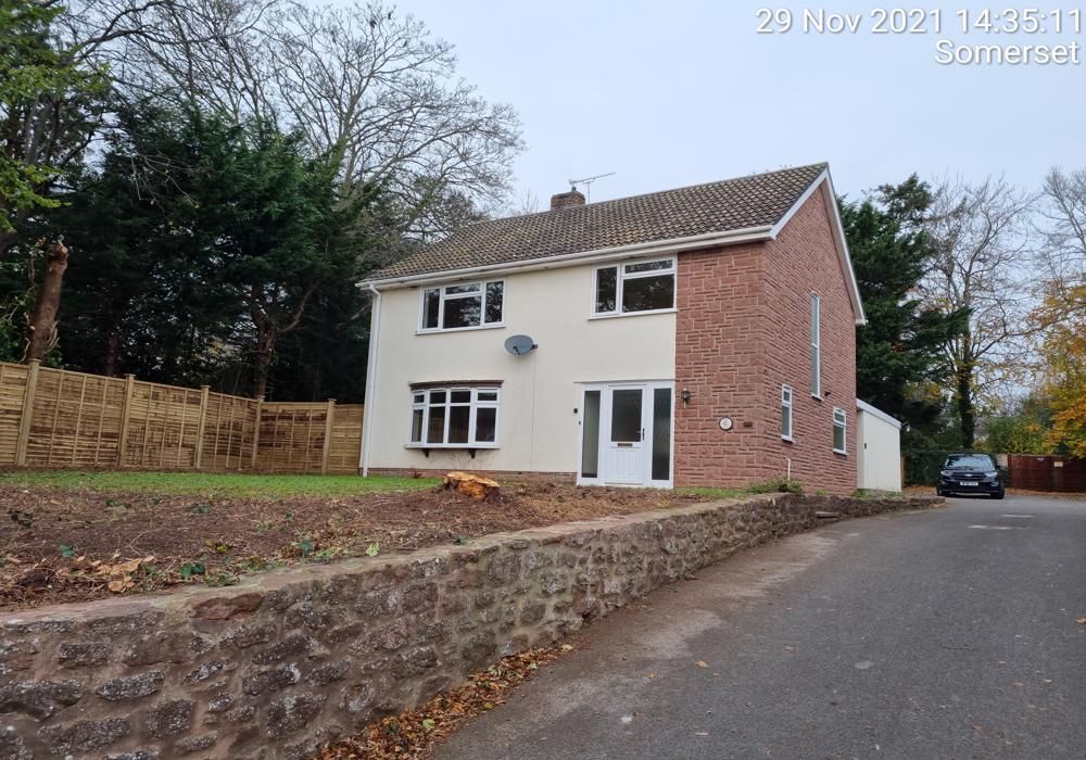 Property photo 1 of 32