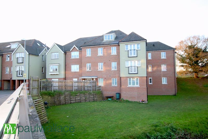 Property photo 1 of 6 Exterior