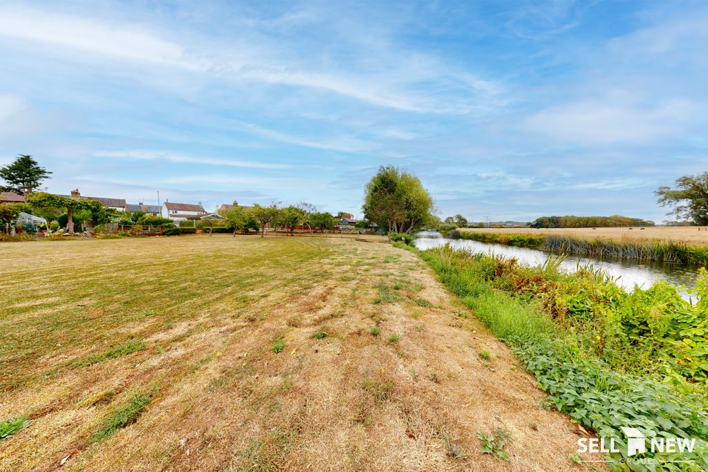Property photo 3 of 21 River View