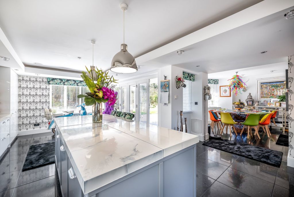 Additional image 14 of 6 bed detached house for saleWilbury Road, Letchworth Garden City SG6