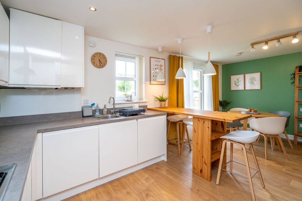 Additional image 12 of 2 bed flat for sale17A, College Medway, Dalkeith EH22