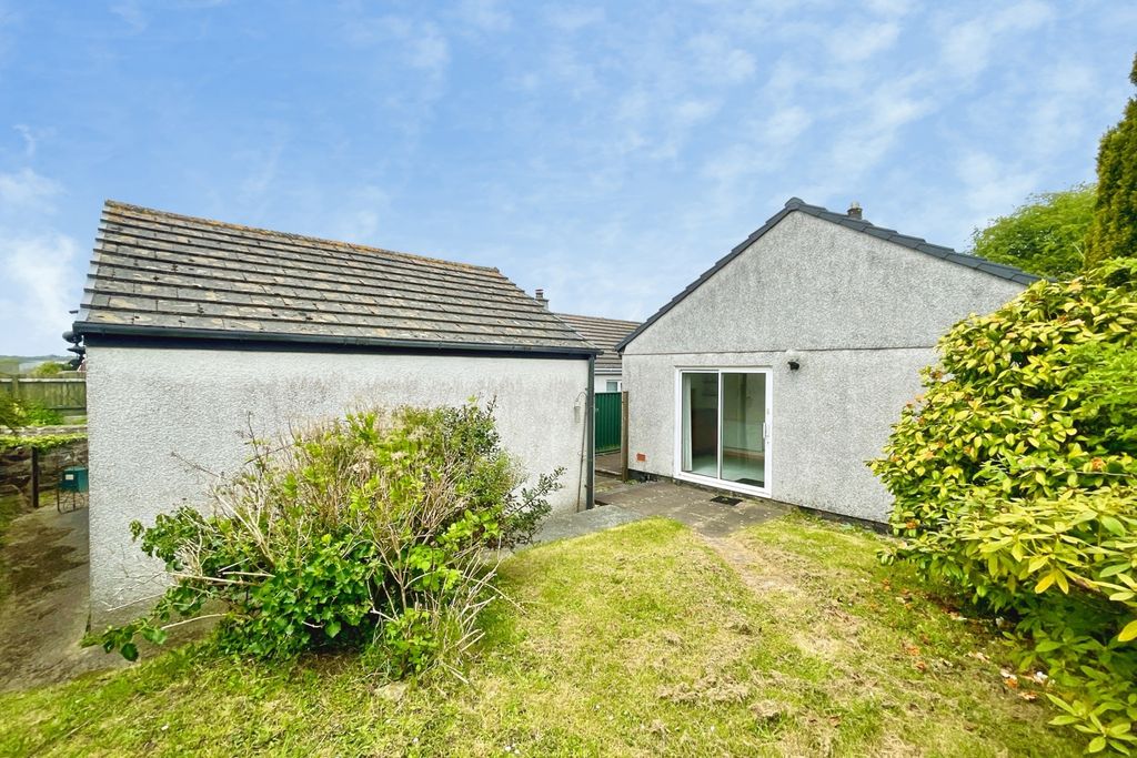 Property photo 1 of 18 Pbox-Img.Jpg